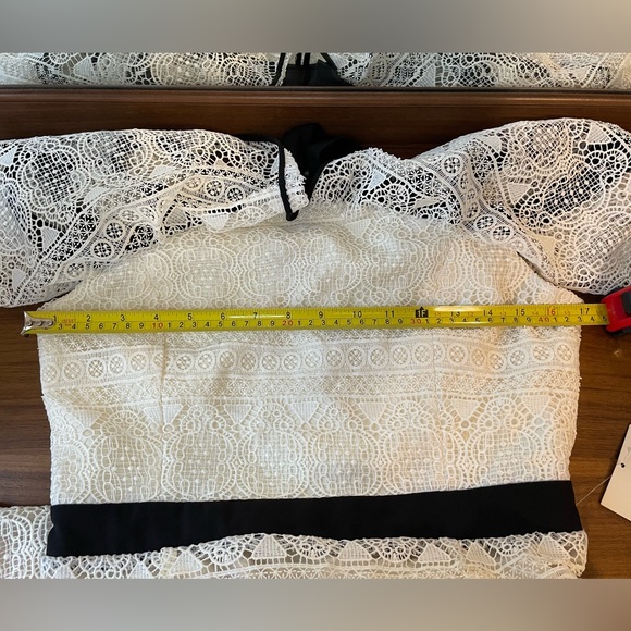 NWT Adelyn Rae Ivory Marissa Dress, Size M - Picture 8 of 12